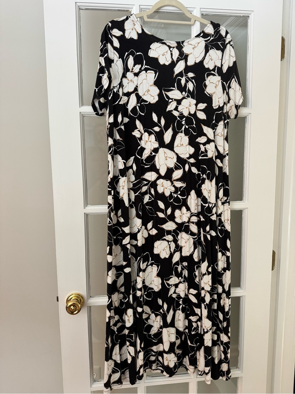J.Jill Black Floral Short Sleeve Maxi Dress